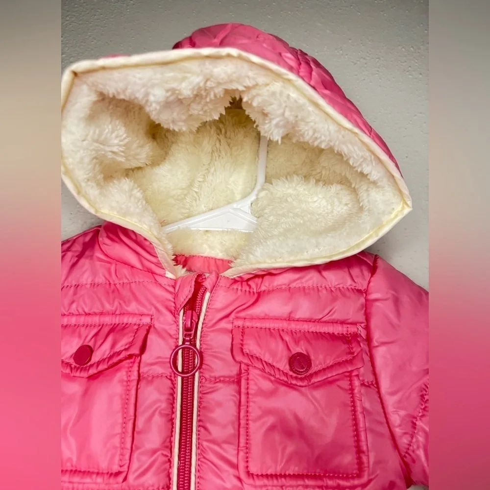 URBAN REPUBLIC Baby Girl's Hooded Faux Shearling Lined Footie 0-3 months